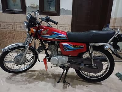 Honda CG 125 Lush Condition less Used  Urgent sale