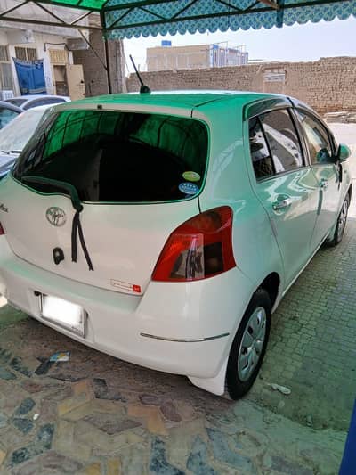 Toyota vitz 2005/2012