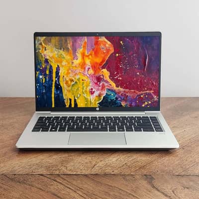 HP G8 (i7 11th) Ryzen 7 5800U 8GB 256GB