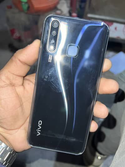 Vivo y19 8/256