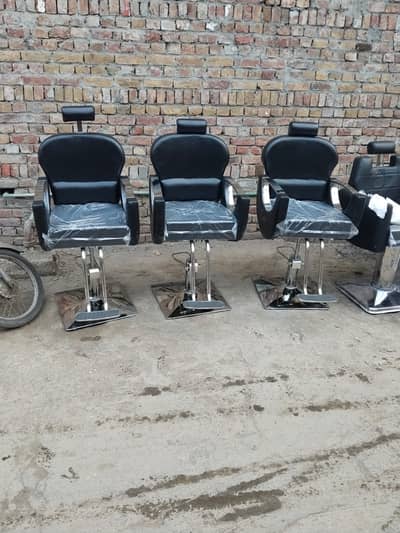 Barber chair/Cutting chair/ Shampoo unit/Trolly/Saloon Furniture.
