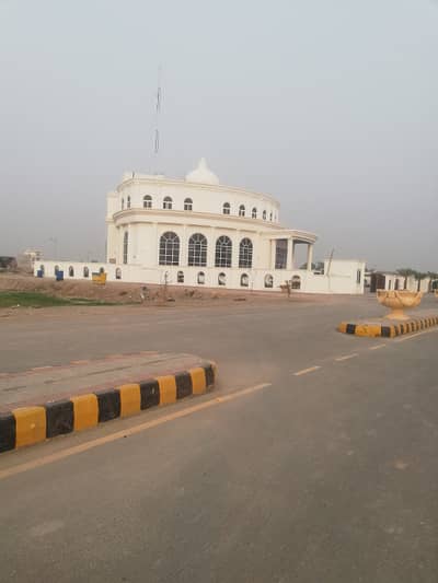 1 Kanal Beautiful Corner Plot For Sale