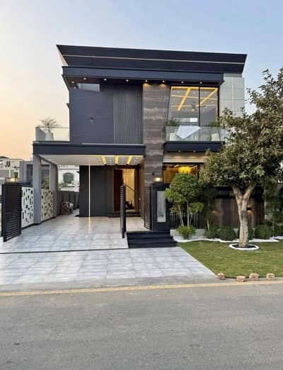 We Are Offering 10 Marla House In Janipar Block Bahria Town