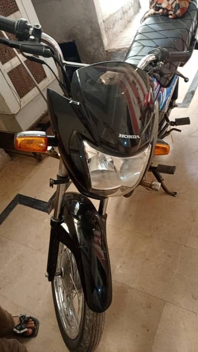 contact 03096397829 Honda Black Prider