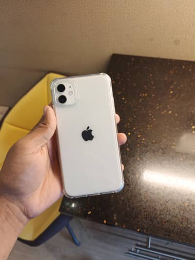 64 gb 100 health 10/10 scratchless phone mdm