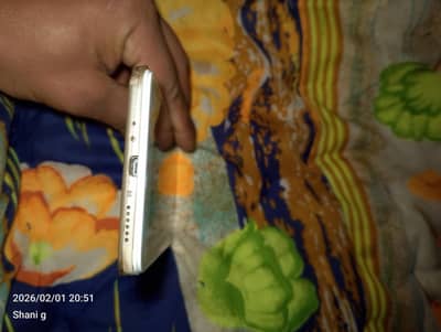 vivo y66 for urgent sale 6/128