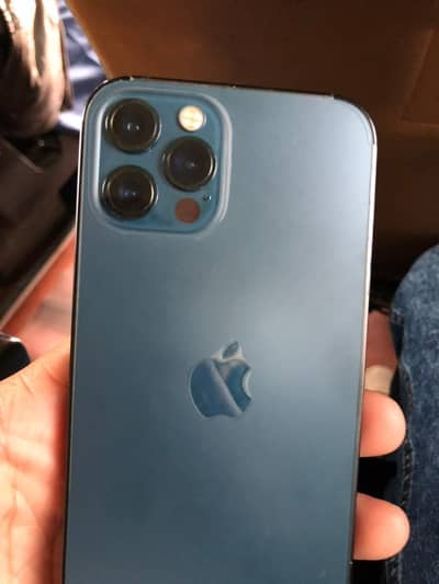 Apple iPhone 12 Pro waterpack