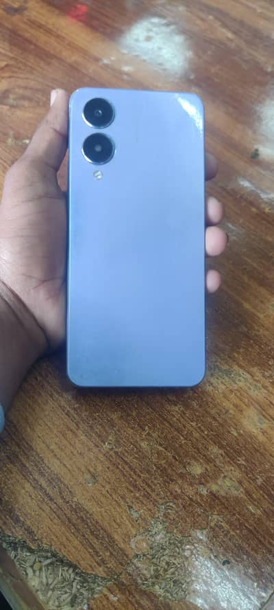 Vivo y17s Ram 6+6 Rom 128