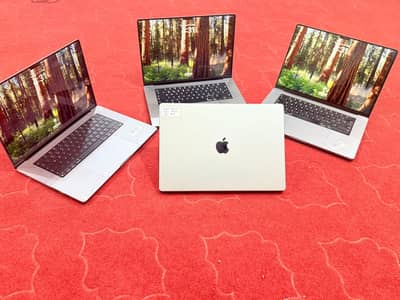 MacBook Pro 16-inch (2021) with M1 Pro, 32 GB RAM & 512 GB SSD