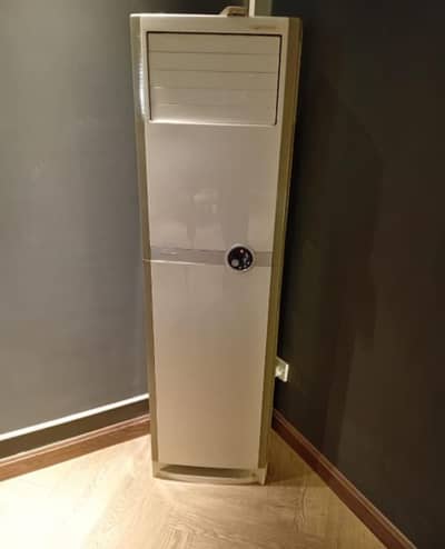 good cundtion 03005639087