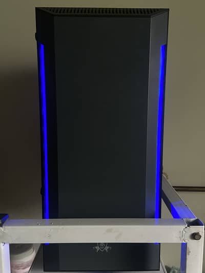 Gaming PC RGB Case with Monitor