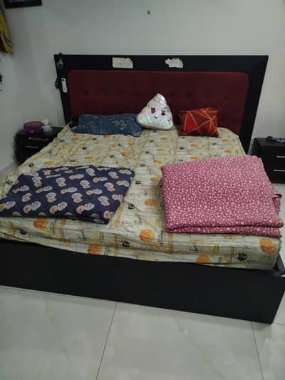 master king bed for urgent sale
