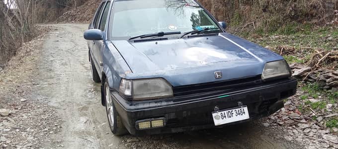 car are on the location in day time contract number 03175991394