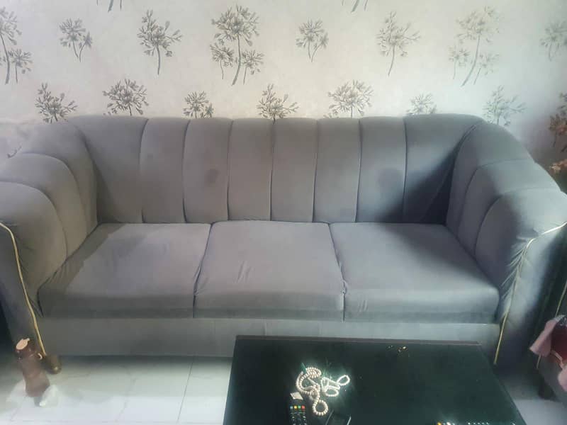 Sofa Set 0