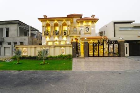 10 MARLA SPANISH BASEMENT OWNER BUILD BUNGALOW NEAR MC DONALD