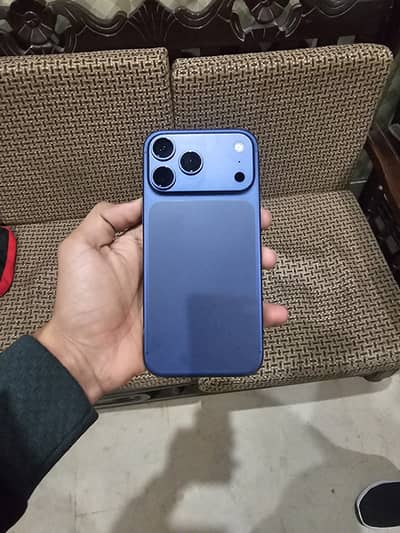 iPhone 17 pro max navy blue