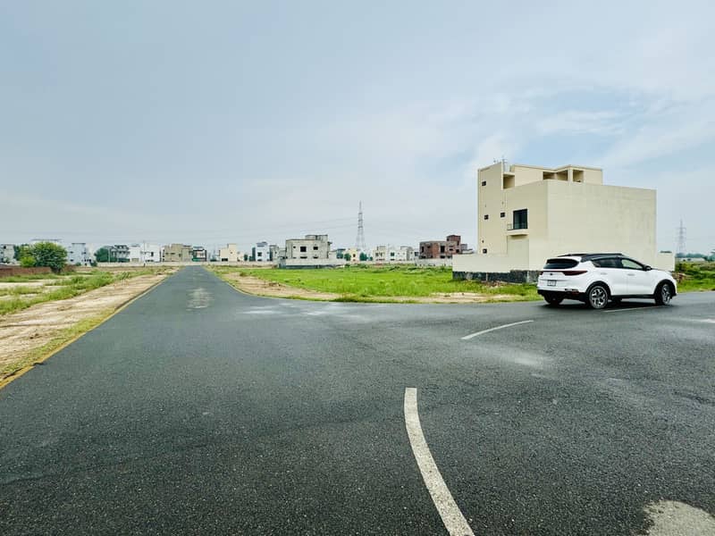 Main Boulevard Plot 6