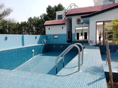 BARKI ROAD FARM HOUSE