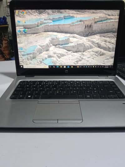 Hp Elite book 840g4 I5-8 8gb 256SSD
