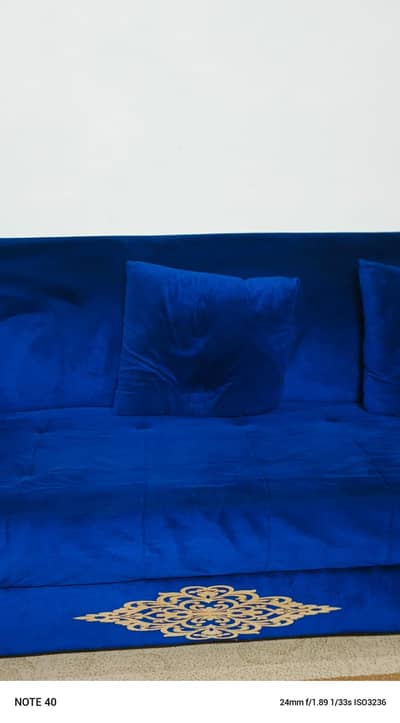 Five seater sofa set