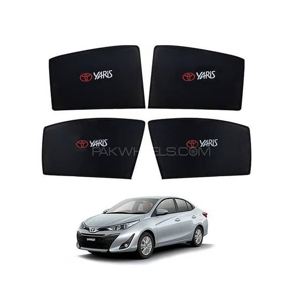 Toyota Yaris (2020-2021) Sun Shades with Logo