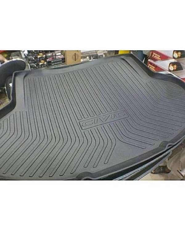 Premium Trunk Mat for Honda Civic (2007-2010) in Greyish Black