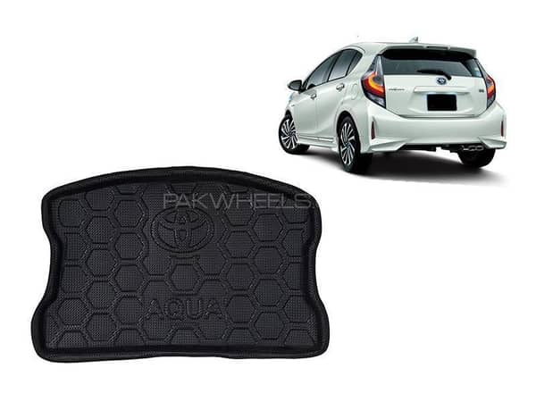 Toyota Aqua Trunk Mat in Foam Material