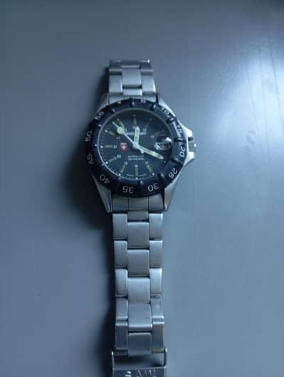 Original Swiss Army (Victorinox) Automatic 200m Driver