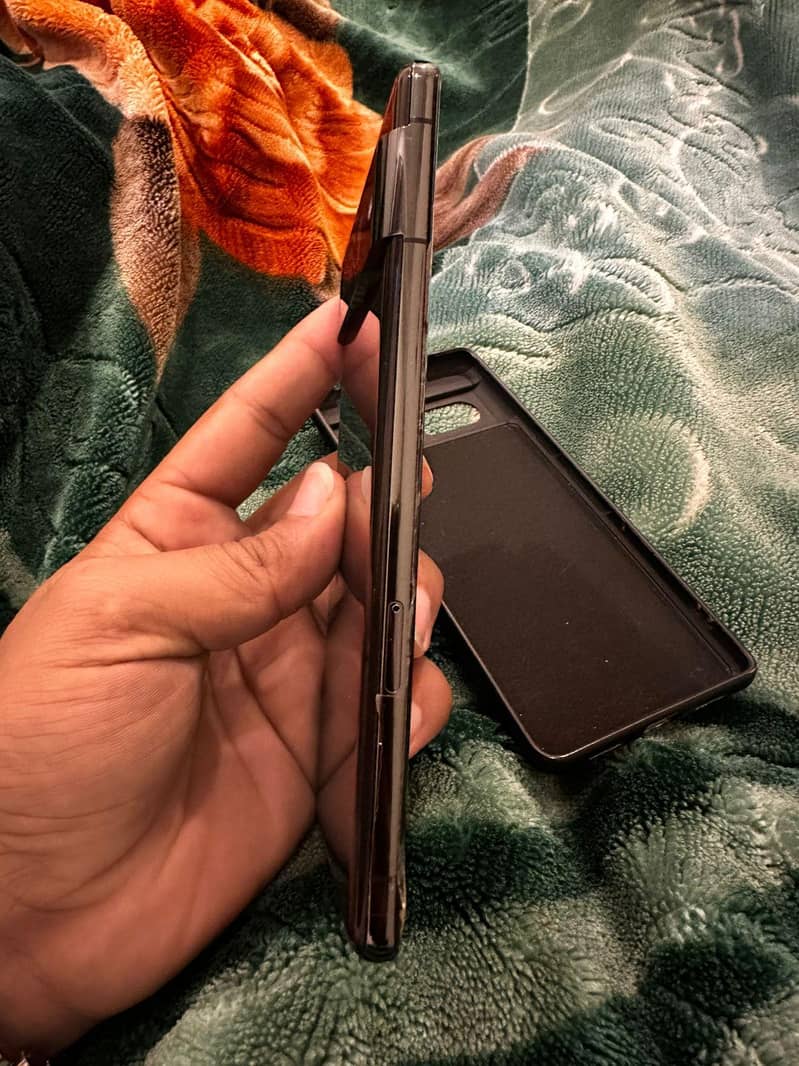 Google pixel 7 pro 2