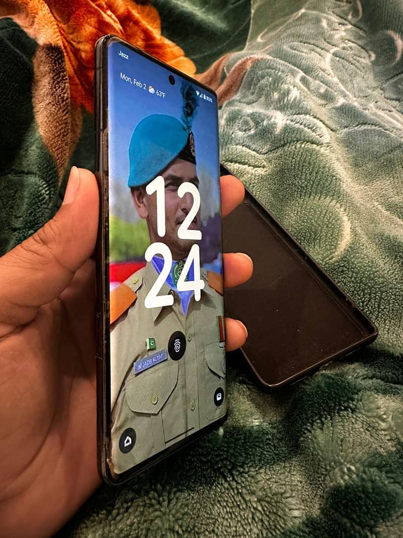 Google pixel 7 pro 4