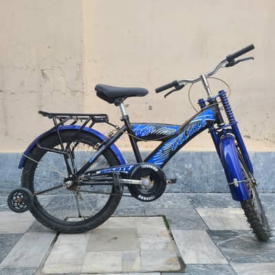 kids cycle slightly used