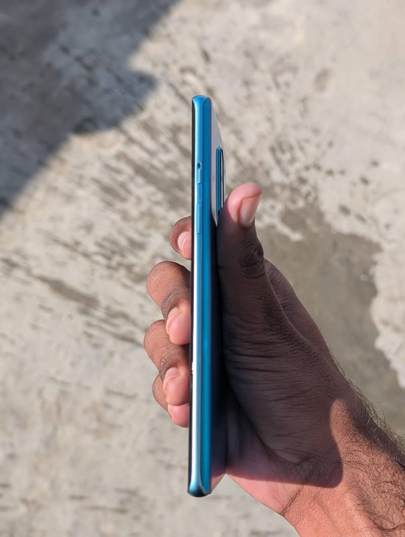 OnePlus 8 4