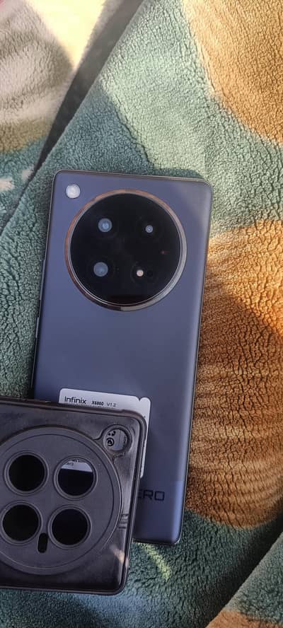 Infinix Zero 40 new mobile Locked