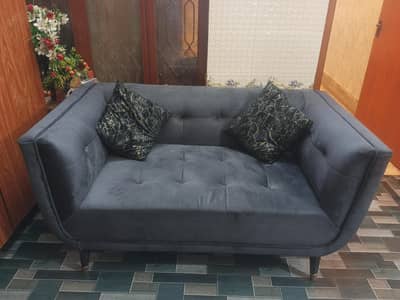 2seater sofa very beautiful and trending