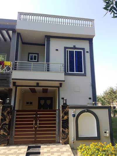 Corner Park - 3.5 Marla House for Sale in Palm City Lahore