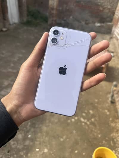 Iphone 11  factory unlock 128 GB