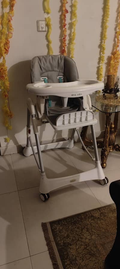 baby seat moving sale