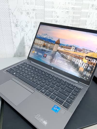 Hp Firfly G8 11 generation Dubai import