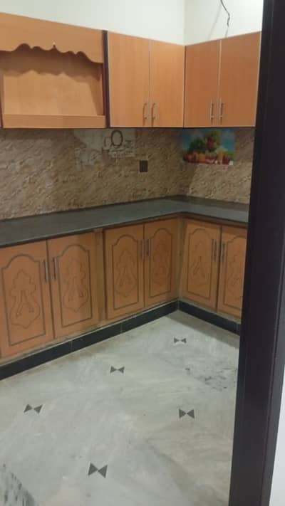 4marla double story beautiful house near to main road