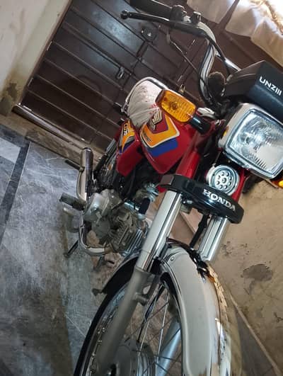 Honda cd 70 like a brand new