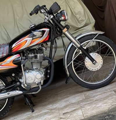 Honda CG 125 2022 Model (Lush condition)