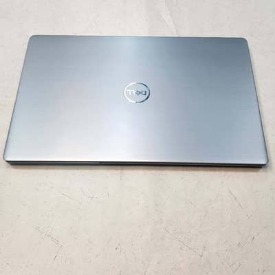 Dell Silver Body i7 11th 16GB 256GB