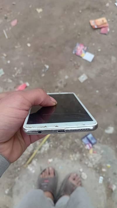 I'm selling huawei Y7 prime 2018