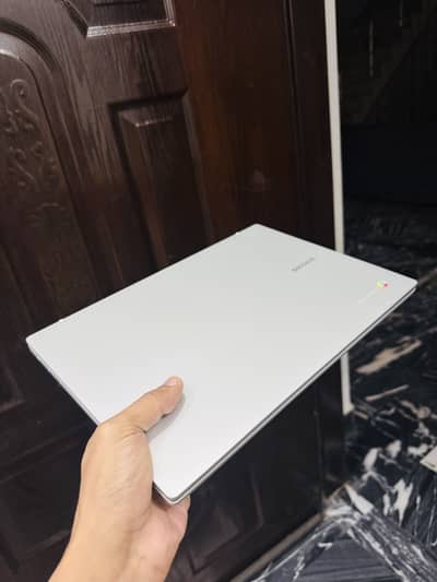 Samsung Galaxy Chromebook