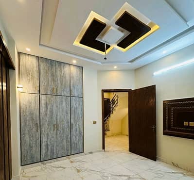 Highly-Coveted 3 Marla Apartment Is Available In Sabzazar Scheme For Rent