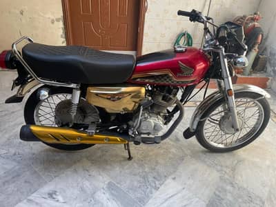 Honda 125 Gold edition 2024 model