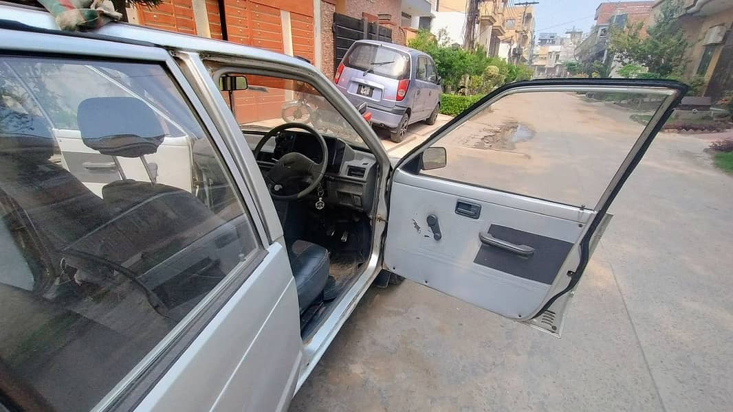 Mehran vx 2011 model 9