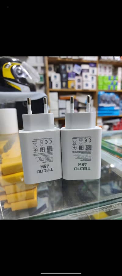 45 watt techno adapters 90 piesces