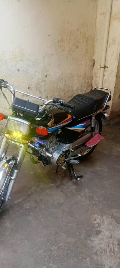 Honda 125cg