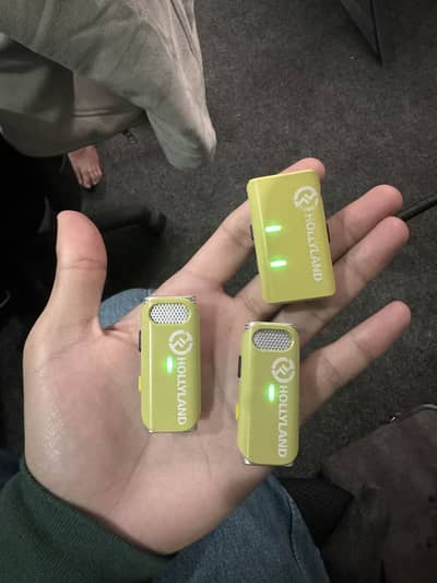 Hollyland lark m1 dual microphone